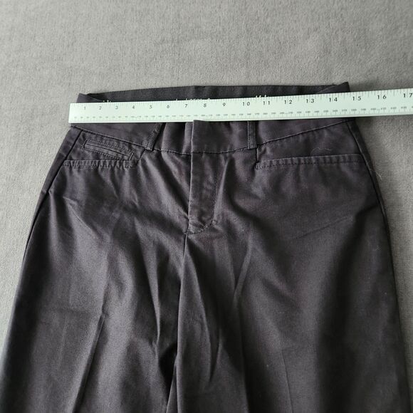Dockers Pants Womens Size 4 Black Khaki Straight Leg - Picture 2 of 7
